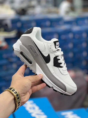 کتونی نایک ایرمکس/ساخت ویتنام/سایز ۳۸ الی ۴۵/ Nike air max/ضمانت کالا/فروش تک و عمده