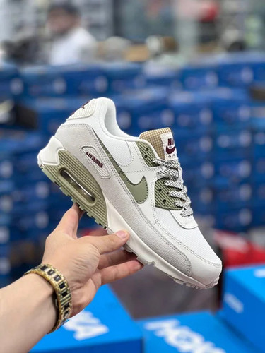 کتونی نایک ایرمکس/ساخت ویتنام/سایز ۳۸ الی ۴۵/ Nike air max/ضمانت کالا/فروش تک و عمده