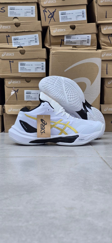 کتونی والیبال اسیکس اسکای الیت FF 2 مسترکوالیتی/سایز ۴۰ الی ۴۵/ساخت ویتنام/ASICS Sky Elite FF 2/ضمانت کالا/فروش تک و عمده