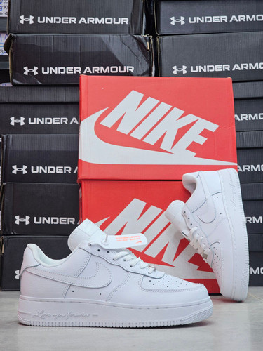 کتونی اسپرت و روزمره نایک ایر فورس 1 مسترکوالیتی/سایز ۴۰ الی ۴۵/ساخت ویتنام/Nike Air Force 1/ضمانت کالا/فروش تک و عمده