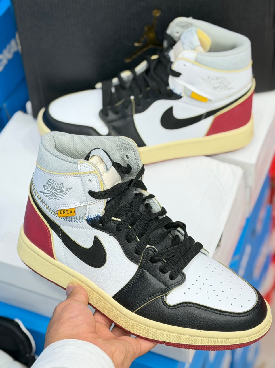 کتونی مردانه نایک ایر جردن وان/ساخت ویتنام/سایز 38 تا ۴۵/ضمانت کالا/فروش تک و عمده/ Nike Air Jordan 1 Vietnam