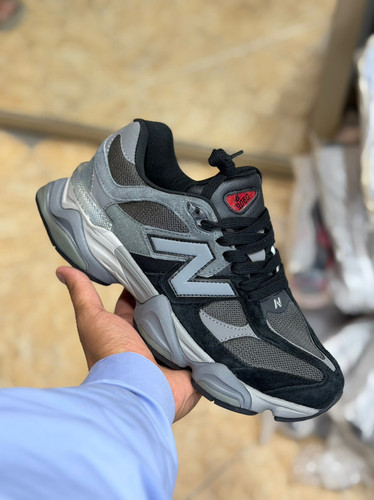کتونی مسترکوالیتی نیوبالانس ۹۰۶۰/ساخت ویتنام/سایز 40 الی 45/ Newbalance 9060/ضمانت اصالت کالا/فروش به صورت تک و عمده