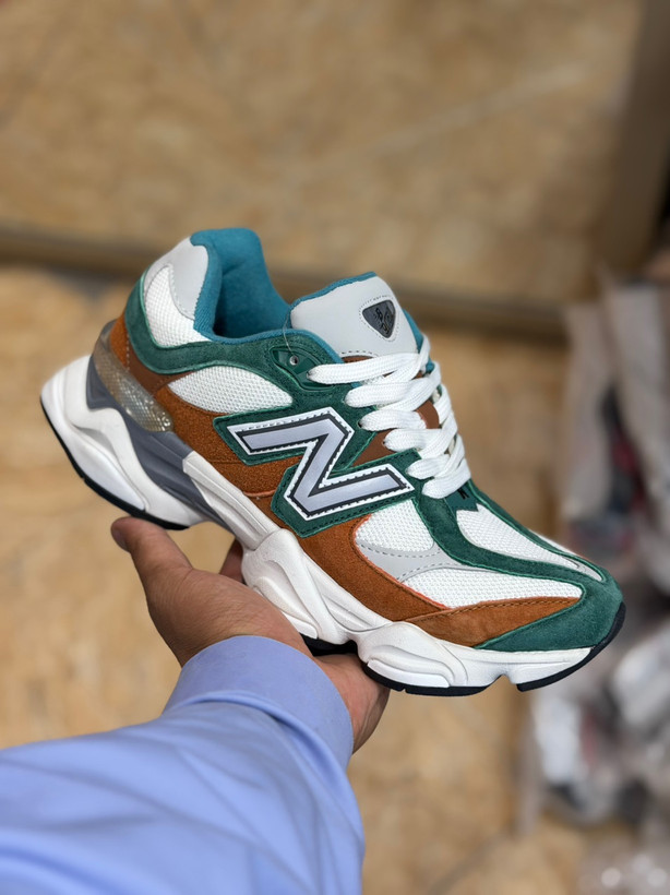 کتونی مسترکوالیتی نیوبالانس ۹۰۶۰/ساخت ویتنام/سایز 40 الی 45/ Newbalance 9060/ضمانت اصالت کالا/فروش به صورت تک و عمده