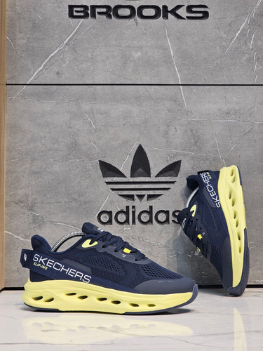کتونی اسکیچرز اسلیپ/Skechers Slip Ins/سایز۴۰ الی ۴۵/ ساخت ویتنام/ضمانت کالا/فروش تک و عمده