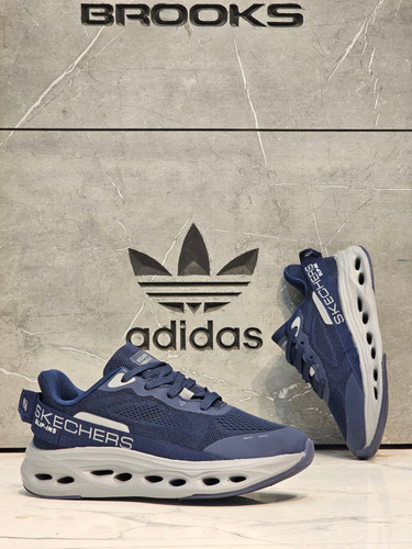 کتونی اسکیچرز اسلیپ/Skechers Slip Ins/سایز۴۰ الی ۴۵/ ساخت ویتنام/ضمانت کالا/فروش تک و عمده