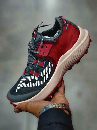 کتونی رانینگ و تریل ساکونی اندورفین ریفت مسترکوالیتی/سایز ۴۰ الی ۴۵/ساخت ویتنام/Saucony Endorphin Rift/ضمانت کالا/فروش تک و عمده