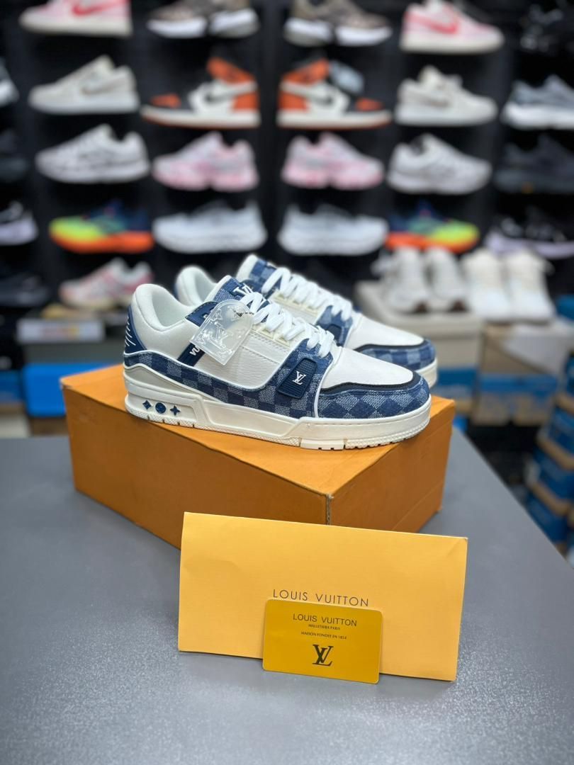 کتونی لویی ویتون ال‌وی ترینر لو مسترکوالیتی/سایز ۴۰ الی ۴۵/ ساخت ویتنام/Louis Vuitton LV Trainer Low/ضمانت کالا/فروش تک و عمده