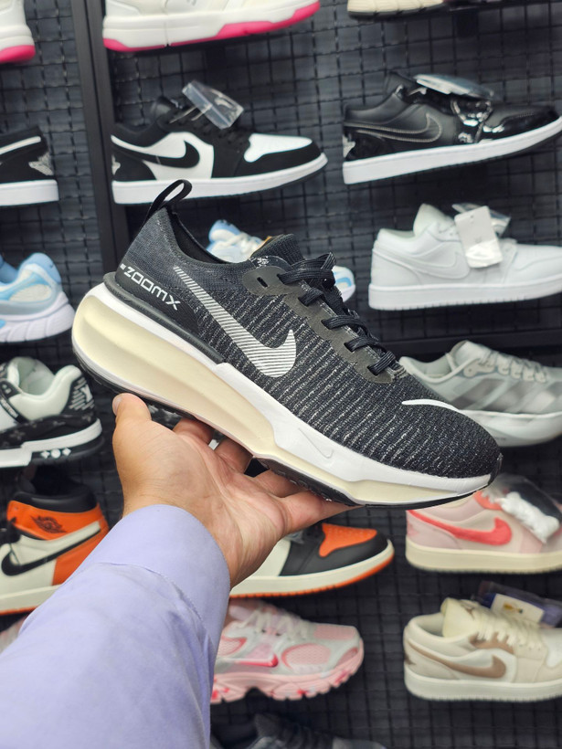 کتونی ویتنامی نایک اینوینسیبل ۳/سایز ۴۰ الی ۴۵/Nike Invincible 3/ساخت ویتنام/فروش تک و عمده