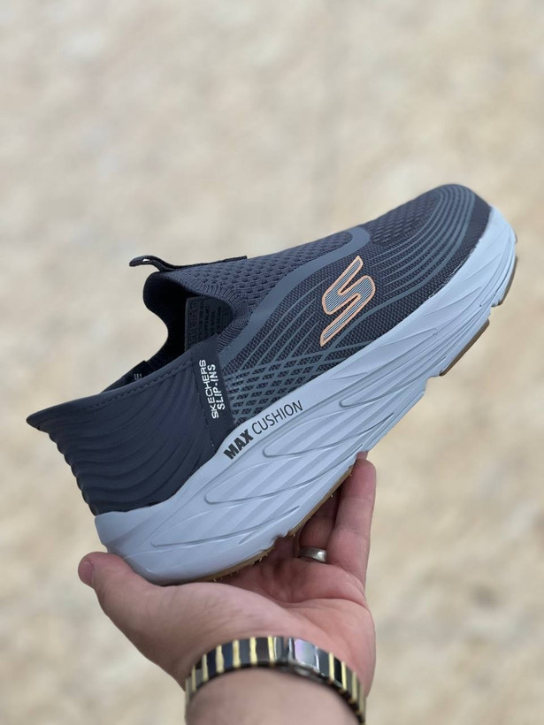 کتونی طبی مردانه اسکیچرز بدون بند/Skechers Slip Ins/سایز۴۰ الی ۴۵/ ساخت ویتنام/ضمانت کالا/فروش تک و عمده