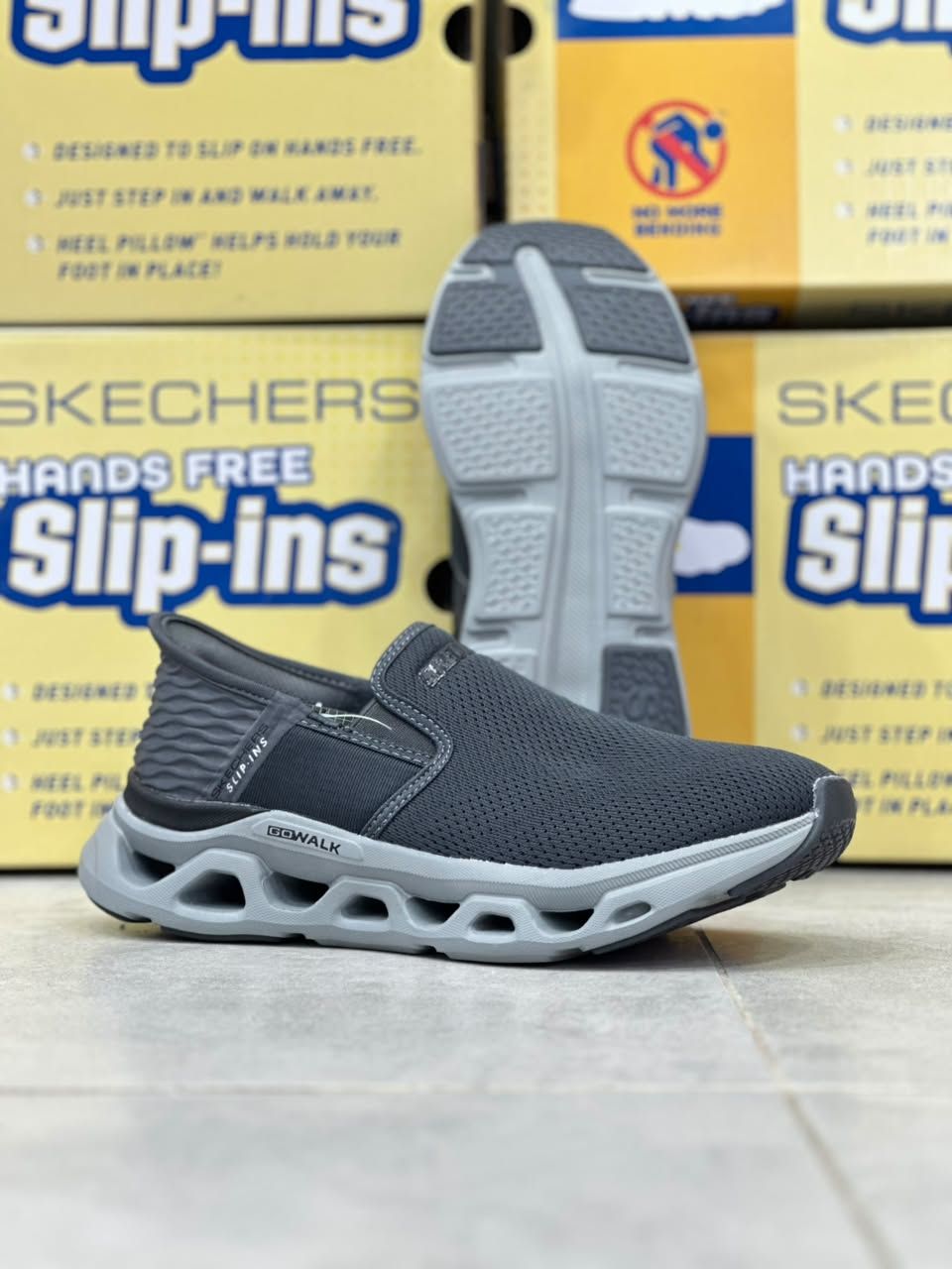 کتونی طبی مردانه اسکیچرز بدون بند/Skechers Slip Ins/سایز۴۰ الی ۴۵/ ساخت ویتنام/ضمانت کالا/فروش تک و عمده