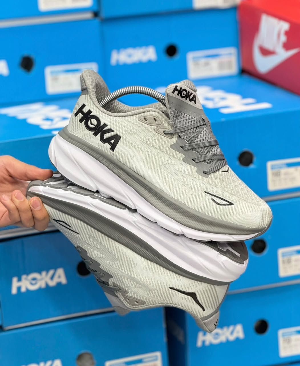 کتونی هوکا کلیفتون 9 مسترکوالیتی/Hoka Clifton 9/سایز 40 تا 45/ساخت ویتنام/ضمانت کالا/فروش تک و عمده