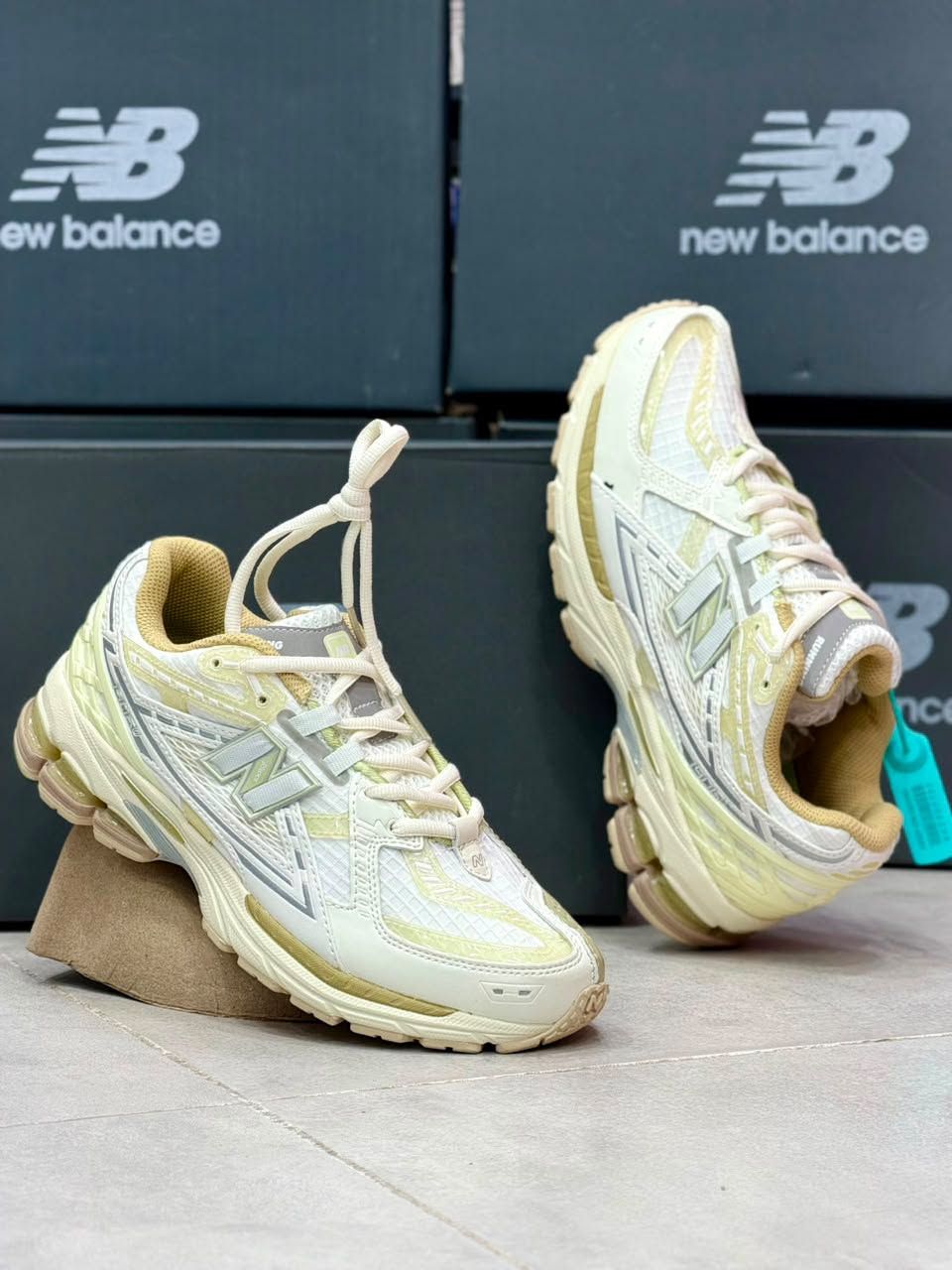 کتونی نیوبالانس ۱۹۰۶/Newbalance 1906/سایز38 الی ۴۵/ ساخت ویتنام/ضمانت کالا/فروش تک و عمده