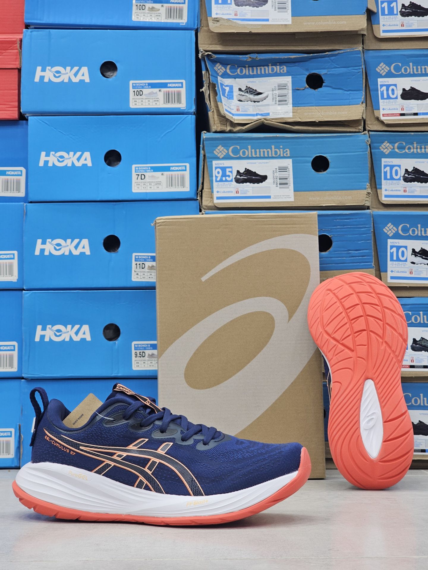 کتونی مسترکوالیتی اسیکس ژل کومولوس 27/سایز 40 الی 4۵/ساخت ویتنام/Asics Gel Cumulus 27/ضمانت کالا/فروش تک و عمده
