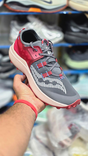 کتونی رانینگ و تریل ساکونی اندورفین ریفت مسترکوالیتی/سایز ۴۰ الی ۴۵/ساخت ویتنام/Saucony Endorphin Rift/ضمانت کالا/فروش تک و عمده