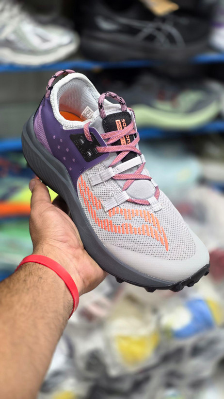 کتونی رانینگ و تریل ساکونی اندورفین ریفت مسترکوالیتی/سایز ۴۰ الی ۴۵/ساخت ویتنام/Saucony Endorphin Rift/ضمانت کالا/فروش تک و عمده