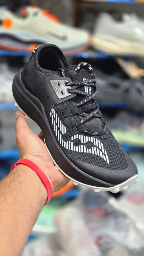کتونی رانینگ و تریل ساکونی اندورفین ریفت مسترکوالیتی/سایز ۴۰ الی ۴۵/ساخت ویتنام/Saucony Endorphin Rift/ضمانت کالا/فروش تک و عمده
