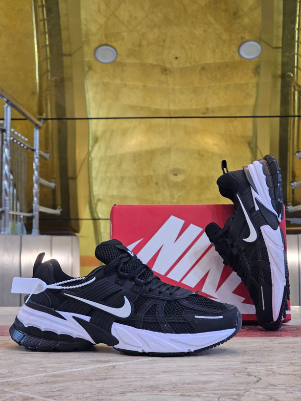 کتونی نایک وی تو کی/سایز ۳۷ الی ۴۵/ساخت ویتنام/Nike V2k Run/ضمانت کالا/فروش تک و عمده