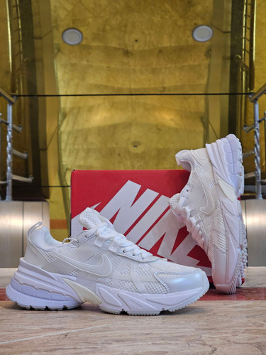 کتونی نایک وی تو کی/سایز ۳۷ الی ۴0/ساخت ویتنام/Nike V2k Run/ضمانت کالا/فروش تک و عمده