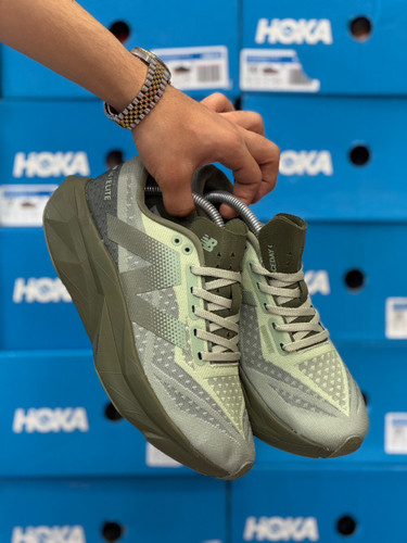 کتونی رانینگ نیوبالانس فیولسل ریبل V4 مسترکوالیتی/سایز 40 الی 45/ساخت ویتنام/New Balance FuelCell Rebel v4/ضمانت کالا/فروش تک و عمده