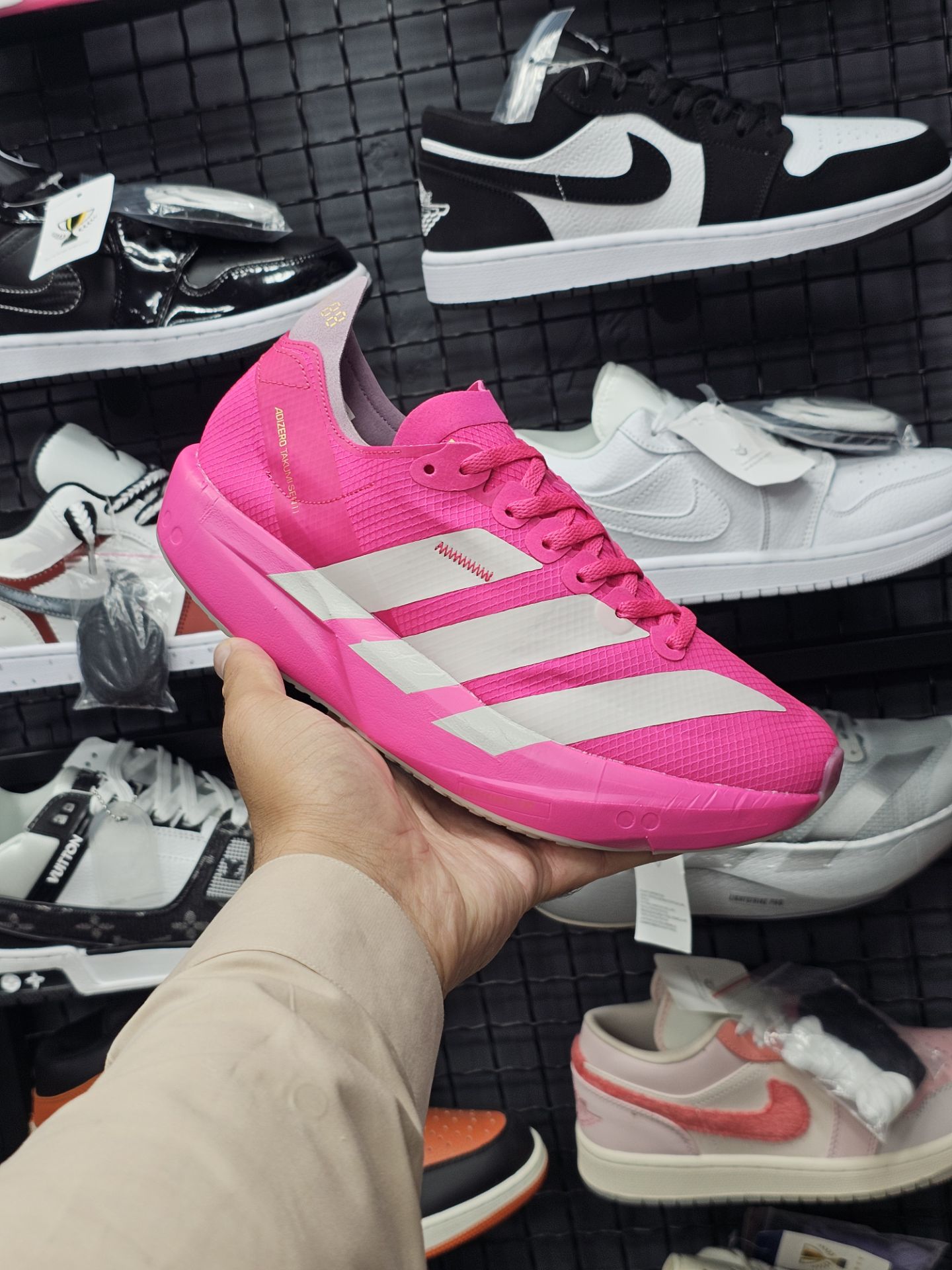 کتونی زنانه آدیداس آدیزرو پرو 4 مسترکوالیتی/سایز ۳۷ الی ۴۰/ساخت ویتنام/Adidas Adizero Pro 4/ضمانت کالا/فروش تک و عمده