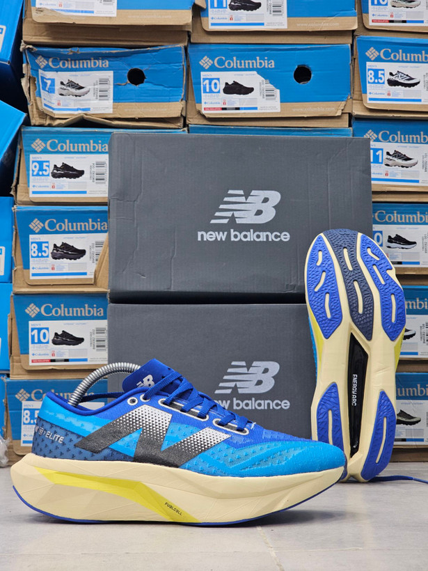 کتونی رانینگ نیوبالانس فیولسل ریبل V4 مسترکوالیتی/سایز 40 الی 45/ساخت ویتنام/New Balance FuelCell Rebel v4/ضمانت کالا/فروش تک و عمده