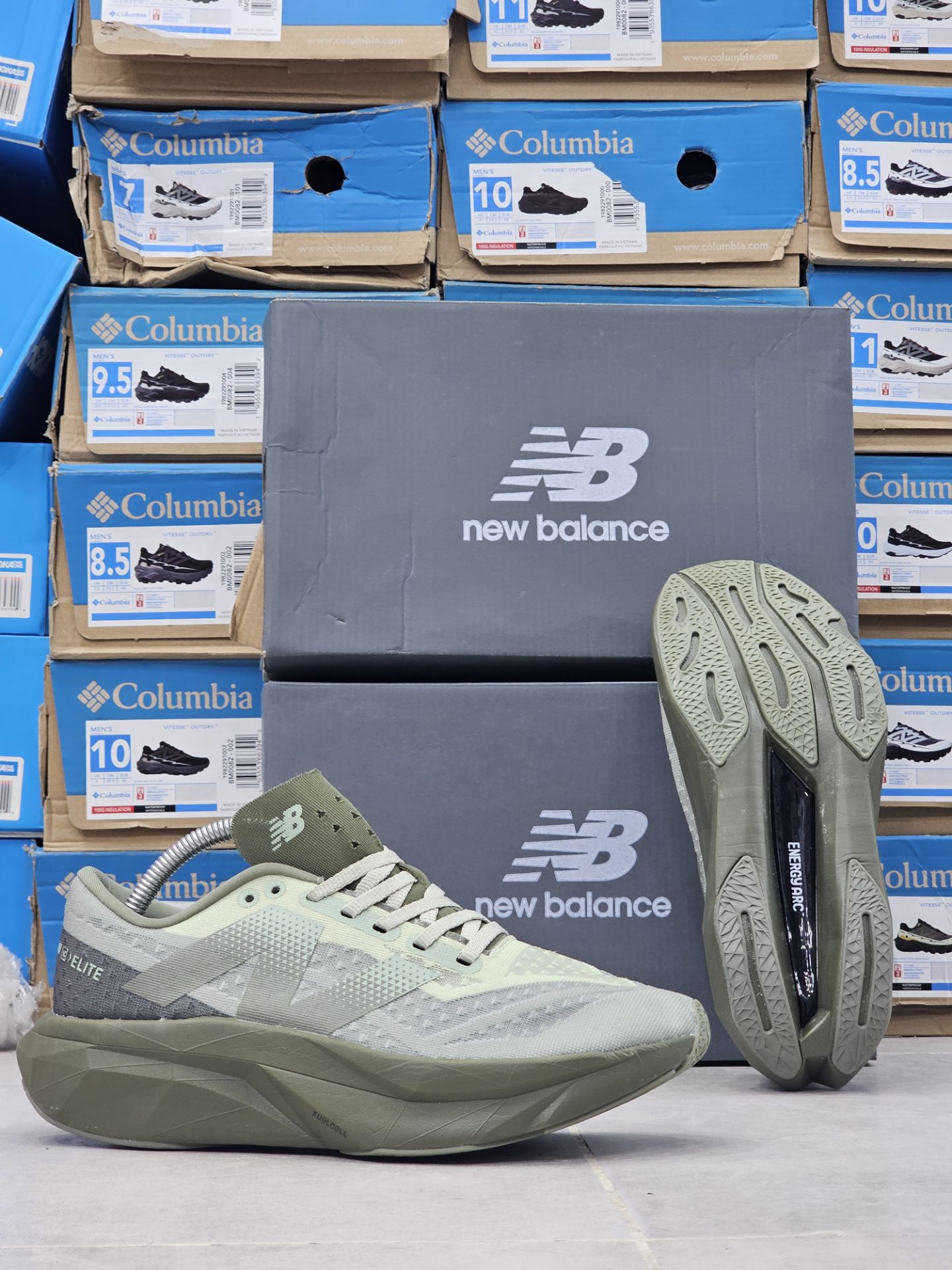 کتونی رانینگ نیوبالانس فیول‌سل ریبل V4 مسترکوالیتی/سایز 40 الی 45/ساخت ویتنام/New Balance FuelCell Rebel v4/ضمانت کالا/فروش تک و عمده