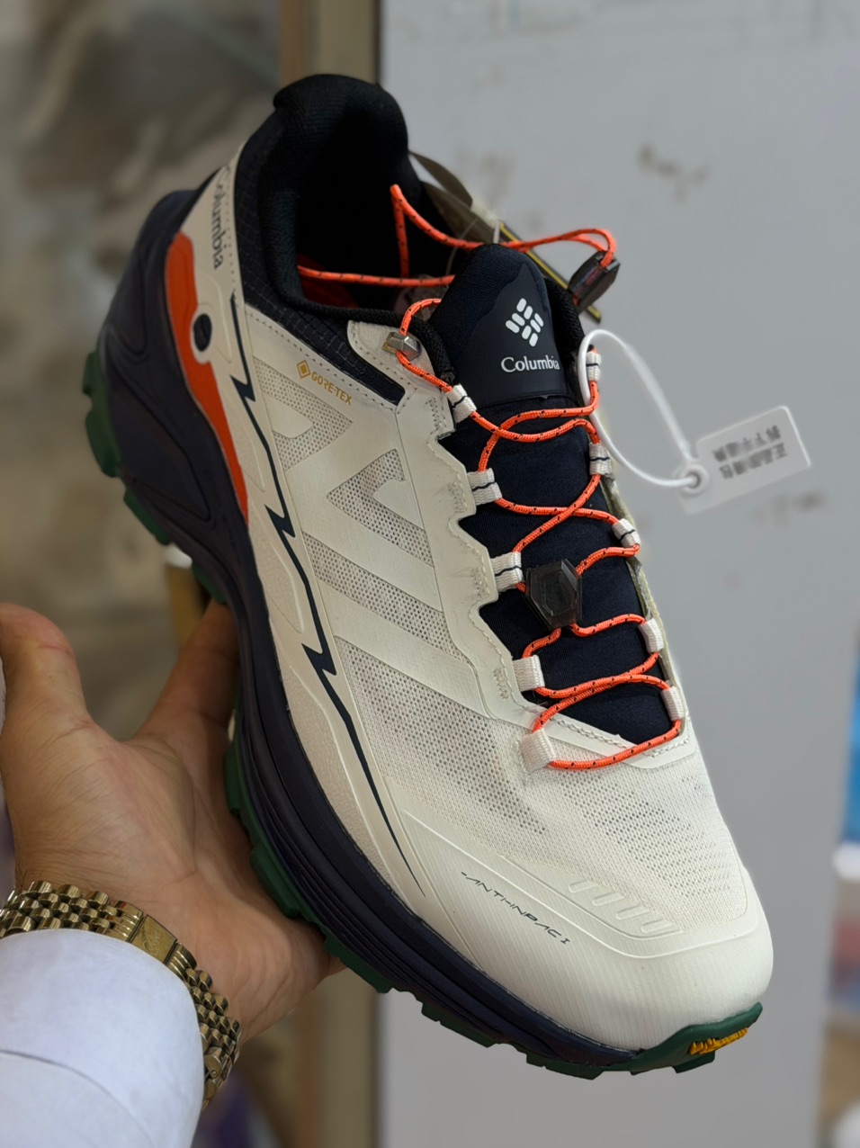 کتونی طبیعت‌گردی کلمبیا ضدآب مسترکوالیتی/ساخت ویتنام/سایز ۴۰ الی ۴۵/Columbia OutDry Waterproof Hiking Shoes/ضمانت کالا/فروش تک و عمده