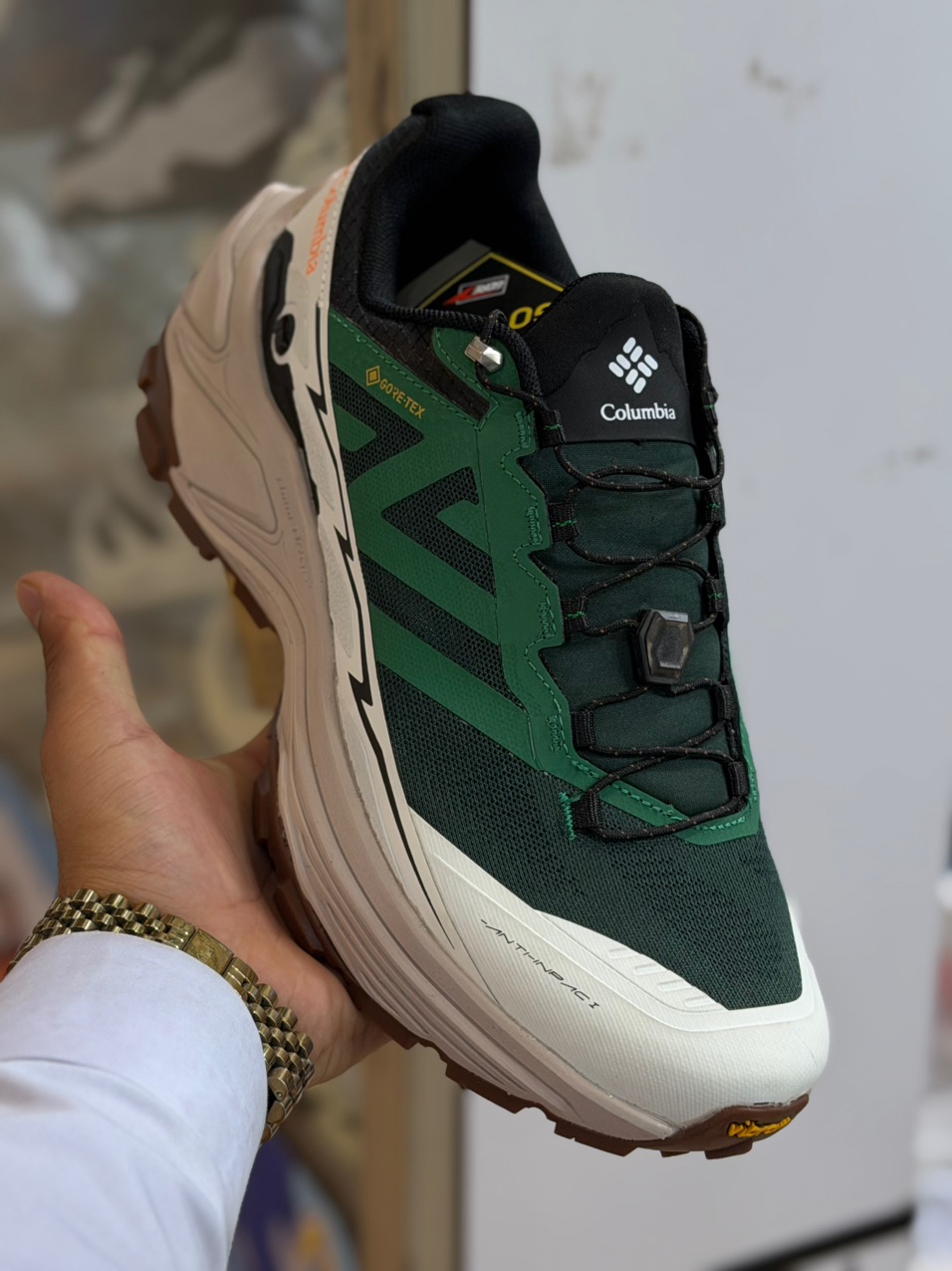 کتونی طبیعت‌گردی کلمبیا ضدآب مسترکوالیتی/ساخت ویتنام/سایز ۴۰ الی ۴۵/Columbia OutDry Waterproof Hiking Shoes/ضمانت کالا/فروش تک و عمده