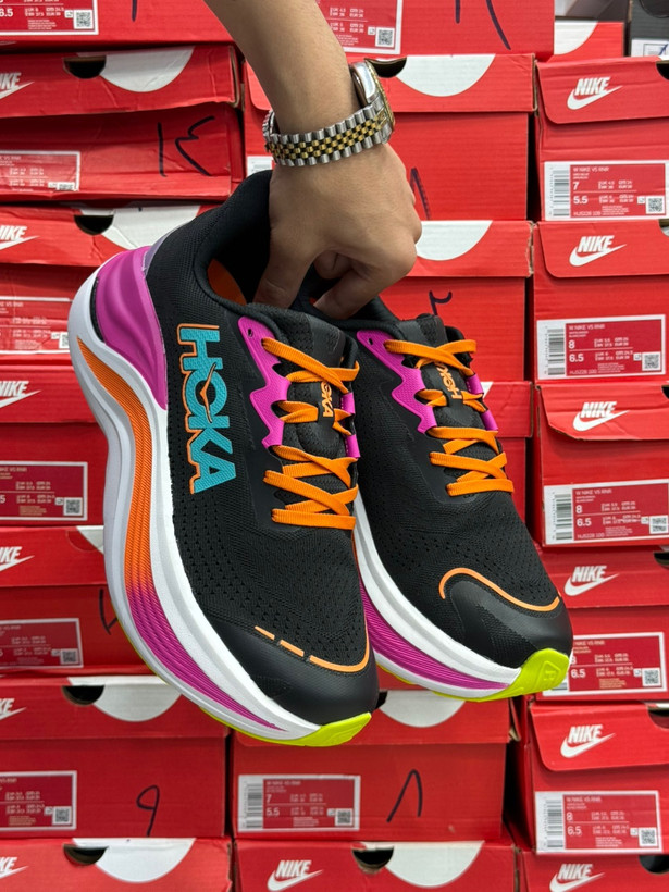کتونی رانینگ هوکا اسکای وارد ایکس مسترکوالیتی/سایز ۴۰ الی 45/ساخت ویتنام/HOKA Skyward X Vietnam/ضمانت کالا/فروش تک و عمده