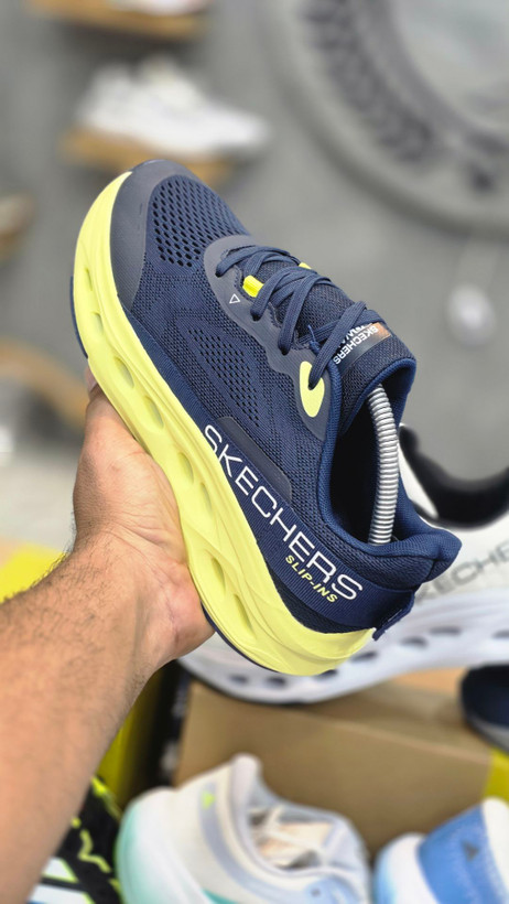 کتونی اسکیچرز اسلیپ/Skechers Slip Ins/سایز۴۰ الی ۴۵/ ساخت ویتنام/ضمانت کالا/فروش تک و عمده