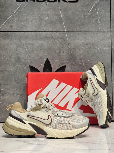 کتونی نایک وی تو کی/سایز ۳۷ الی ۴۵/ساخت ویتنام/Nike V2k Run/ضمانت کالا/فروش تک و عمده