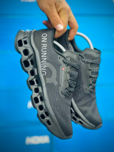 کتونی آن رانینگ کلود مانستر 3 مسترکوالیتی/سایز 40 الی 45/ساخت ویتنام/On Running Cloudmonster 3/ضمانت کالا/فروش تک و عمده