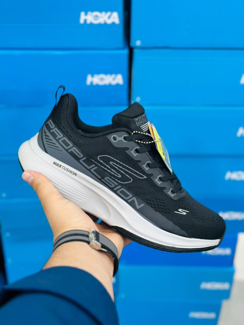 کتونی مسترکوالیتی اسکیچرز مکس کوشن پروپالشن/سایز 40 الی 45/ساخت ویتنام/Skechers Max Cushioning Propulsion/ضمانت کالا/فروش تک و عمده