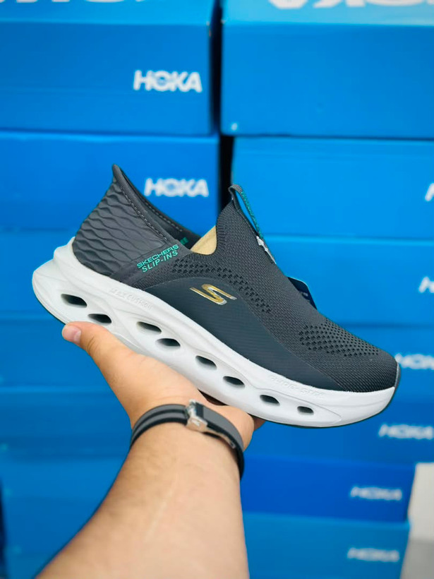 کتونی اسکیچرز اسلیپ/Skechers Slip Ins/سایز۴۰ الی ۴۵/ ساخت ویتنام/ضمانت کالا/فروش تک و عمده