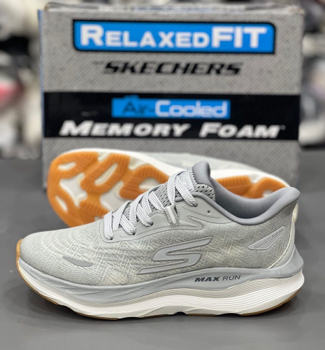 کتونی مسترکوالیتی اسکیچرز مکس ران/سایز 40 الی 45/ساخت ویتنام/Skechers Max Run/ضمانت کالا/فروش تک و عمده