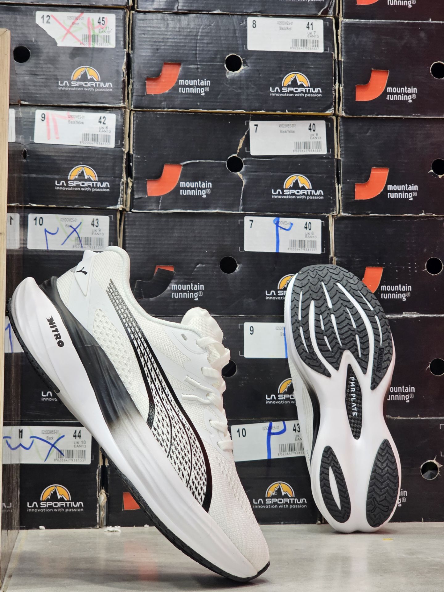 کتونی مسترکوالیتی پوما نیترو/ساخت ویتنام/سایز ۴۰ الی ۴۵/Puma ForeverRun NITRO/ضمانت کالا/فروش تک و عمده