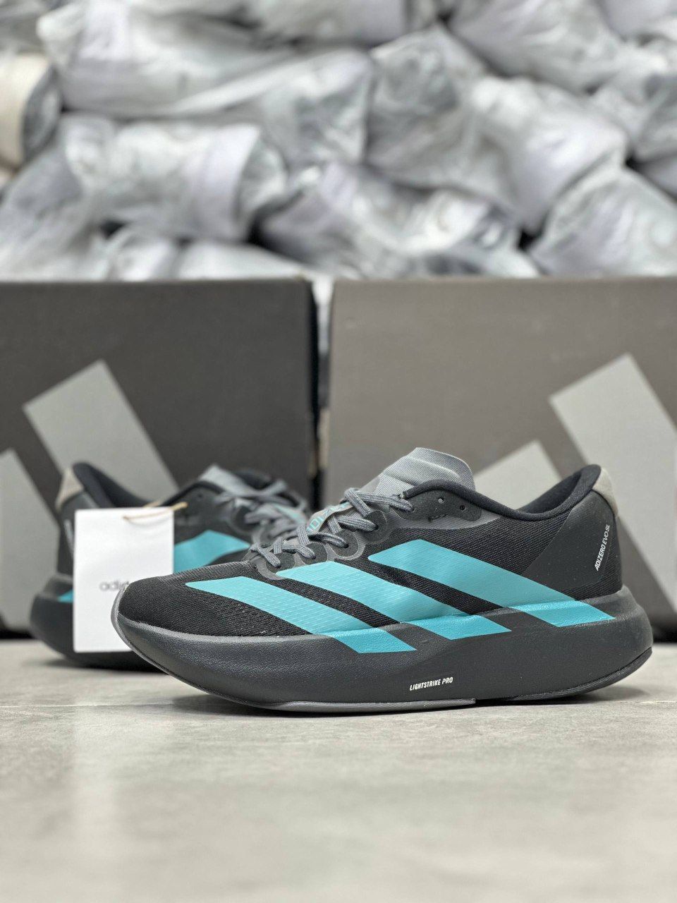 کتونی آدیداس آدی زیرو پرو 4 مسترکوالیتی/سایز ۴۰ الی ۴۵/ساخت ویتنام/Adidas Adizero Pro 4/ضمانت کالا/فروش تک و عمده
