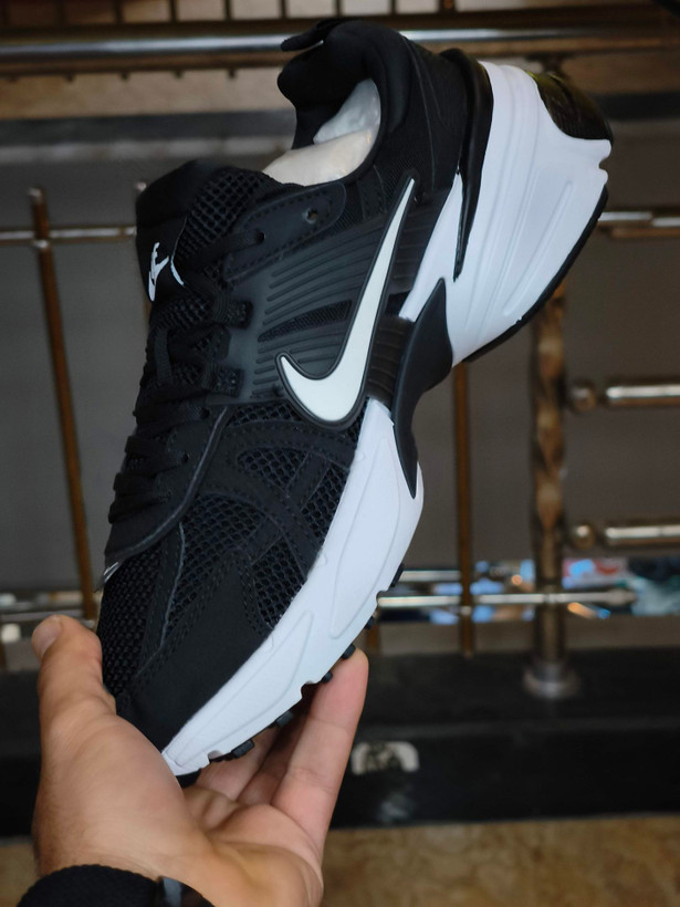 کتونی نایک وی تو کی/سایز ۳۷ الی ۴۵/ساخت ویتنام/Nike V2k Run/ضمانت کالا/فروش تک و عمده