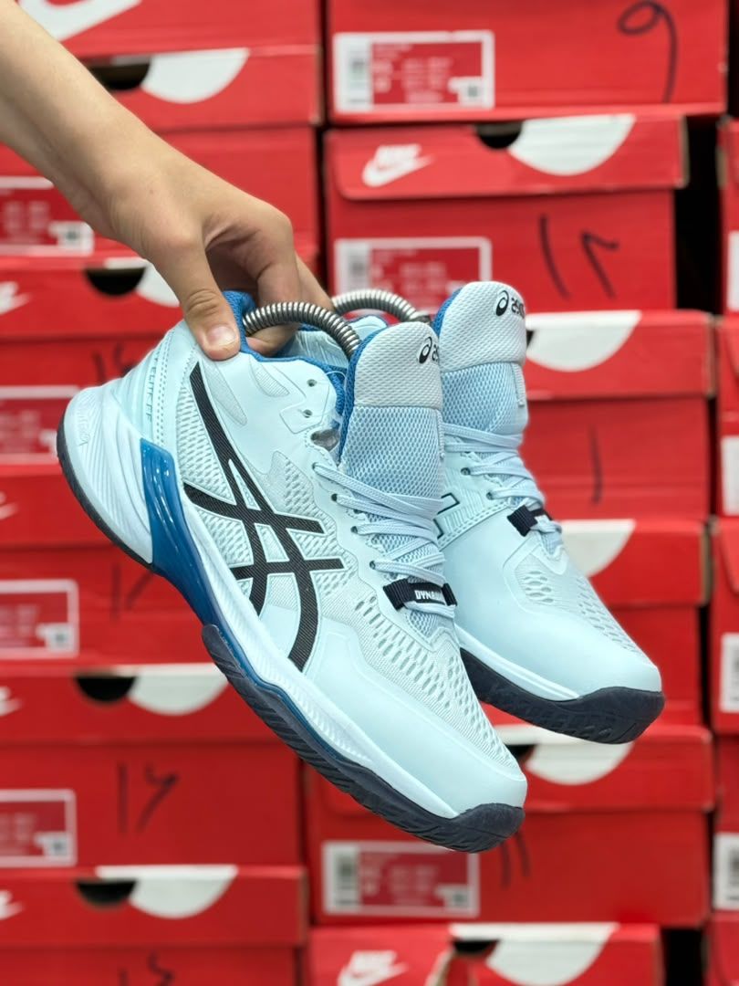 کتونی والیبال اسیکس اسکای الیت FF 2 مسترکوالیتی/سایز ۴۰ الی ۴۵/ساخت ویتنام/ASICS Sky Elite FF 2/ضمانت کالا/فروش تک و عمده