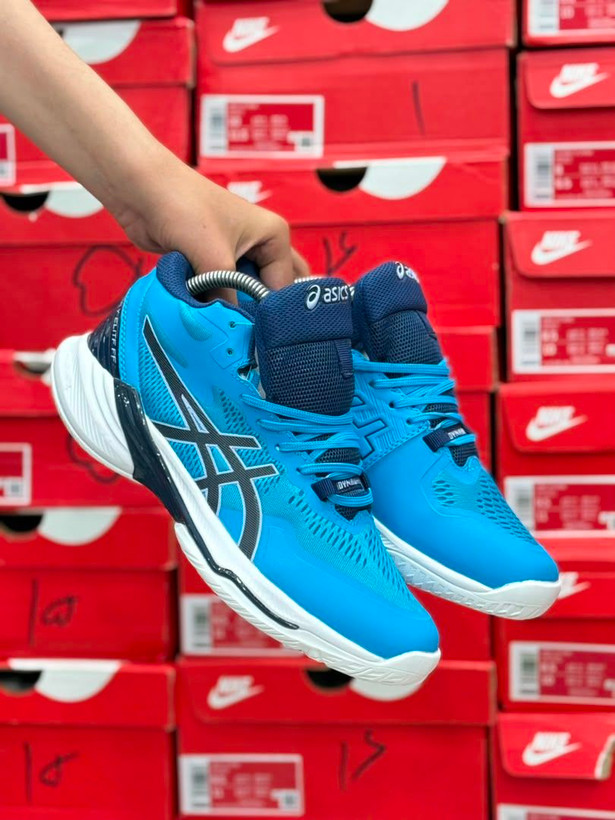 کتونی والیبال اسیکس اسکای الیت FF 2 مسترکوالیتی/سایز ۴۰ الی ۴۵/ساخت ویتنام/ASICS Sky Elite FF 2/ضمانت کالا/فروش تک و عمده