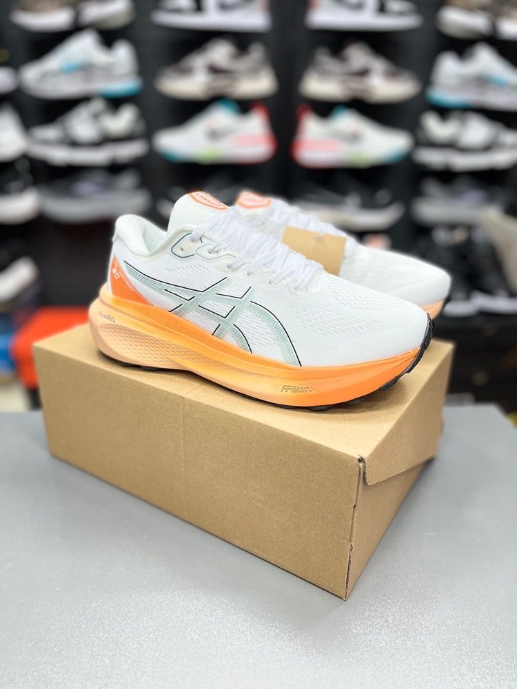 کتونی رانینگ و پیادهروی اسیکس کایانو 30 مسترکوالیتی/سایز 38 الی 45/ساخت ویتنام/Asics gel kayano 30/ضمانت کالا/فروش تک و عمده