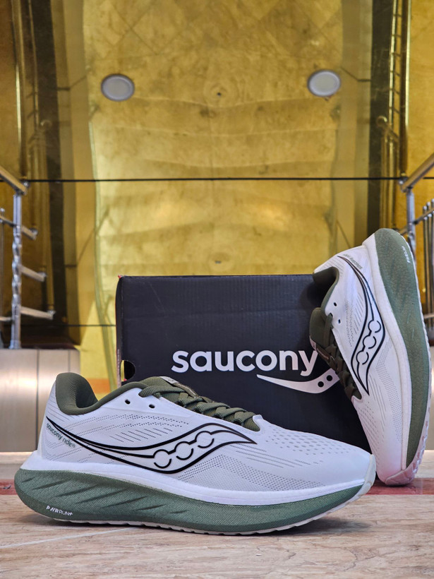 کتونی رانینگ و پیاده روی ساکونی راید ۱۸ مسترکوالیتی /سایز 40 الی 45 /ساخت ویتنام /Saucony Ride 18/ضمانت کیفیت کالا / فروش تک و عمده