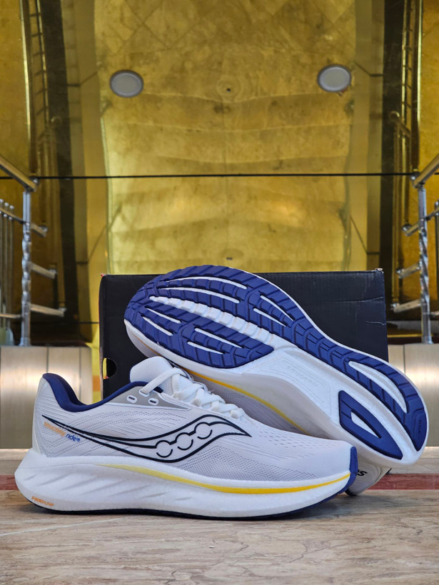 کتونی رانینگ و پیاده روی ساکونی راید ۱۸ مسترکوالیتی /سایز 40 الی 45 /ساخت ویتنام /Saucony Ride 18/ضمانت کیفیت کالا / فروش تک و عمده