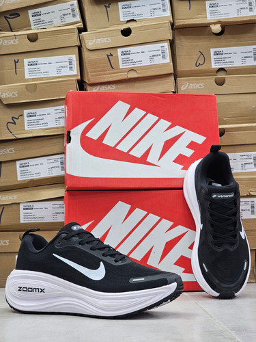 کتونی رانینگ نایک ایر زوم وومرو پلاس مسترکوالیتی /سایز 38 الی 45 /ساخت ویتنام/Nike Air Zoom Vomero Plus /ضمانت کالا /فروش تک و عمده
