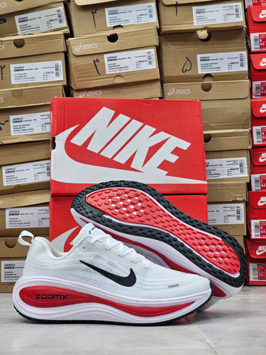کتونی رانینگ نایک ایر زوم وومرو پلاس مسترکوالیتی /سایز 38 الی 45 /ساخت ویتنام/Nike Air Zoom Vomero Plus /ضمانت کالا /فروش تک و عمده
