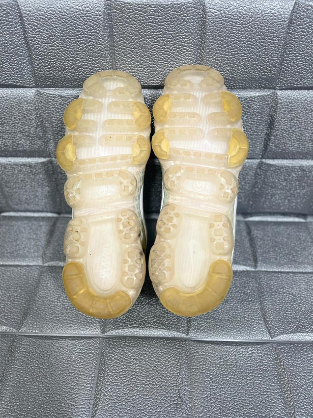 کتونی اورجینال نایک ایر واپورمکس size:36