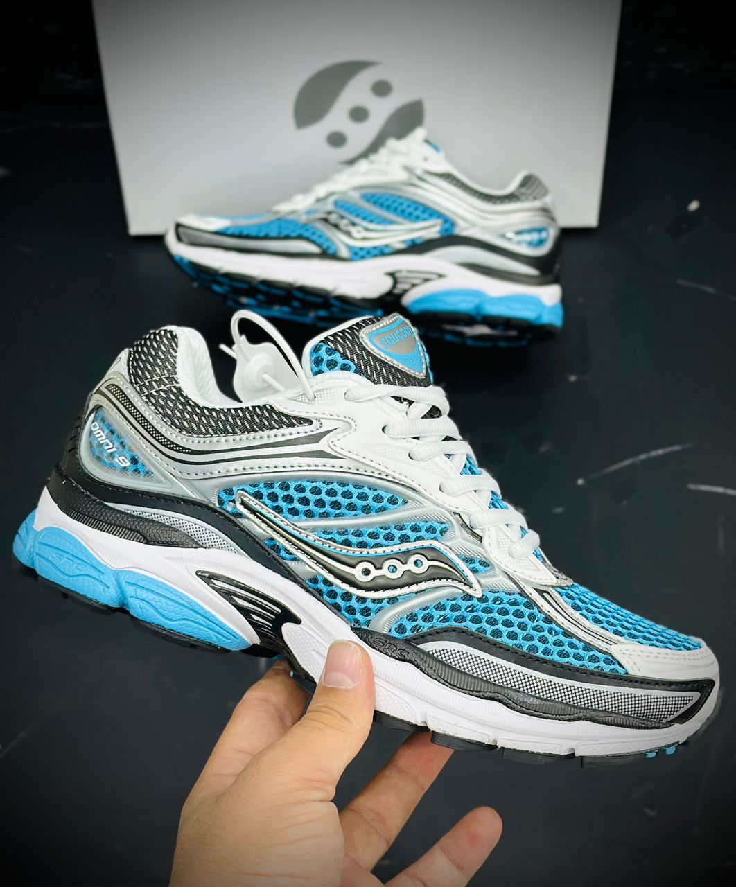 کتونی ساکونی 9 saucony omni / ساخت کشور ویتنام / سایز ۴۰ تا ۴۵ / فروش بصورت تک و عمده / Saucony omni 9 vietnam
