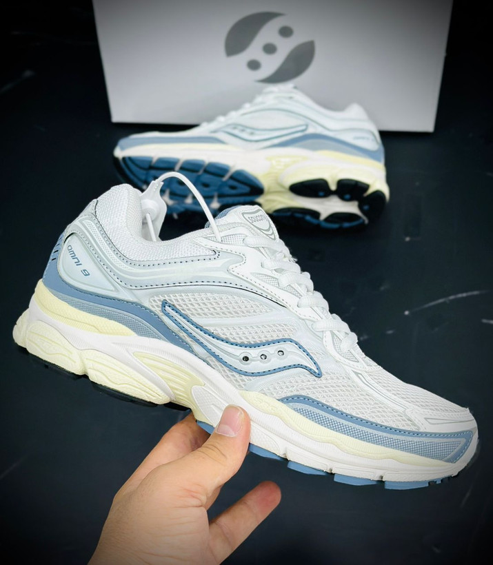 کتونی ساکونی 9 saucony omni / ساخت کشور ویتنام / سایز ۴۰ تا ۴۵ / فروش بصورت تک و عمده / Saucony omni 9 vietnam