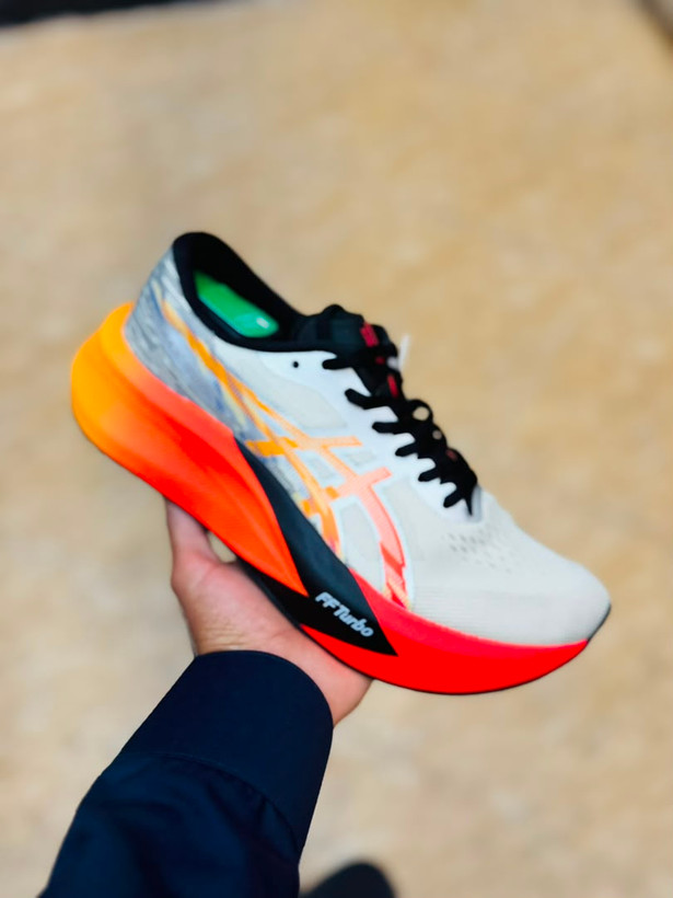 کتونی رانینگ اسیکس مجیک اسپید مسترکوالیتی /سایز ۴۰ الی ۴۵ /ساخت ویتنام /ASICS MAGIC SPEED /ضمانت کالا/فروش تک و عمده