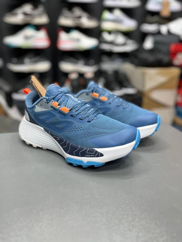 کتونی نورث فیس آلتامسا ۵۰۰ /سایز ۴۰ الی ۴۵ /ساخت ویتنام/North Face Altamesa 500 /ضمانت کالا /فروش تک و عمده